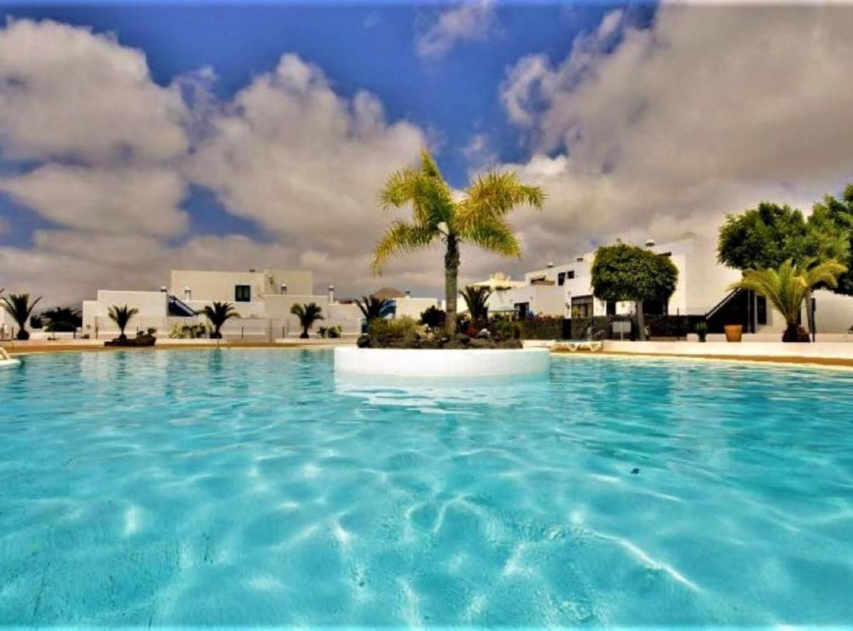 Casal Con Balcon La Vela Vivienda Vacacional Puerto Calero Exterior foto
