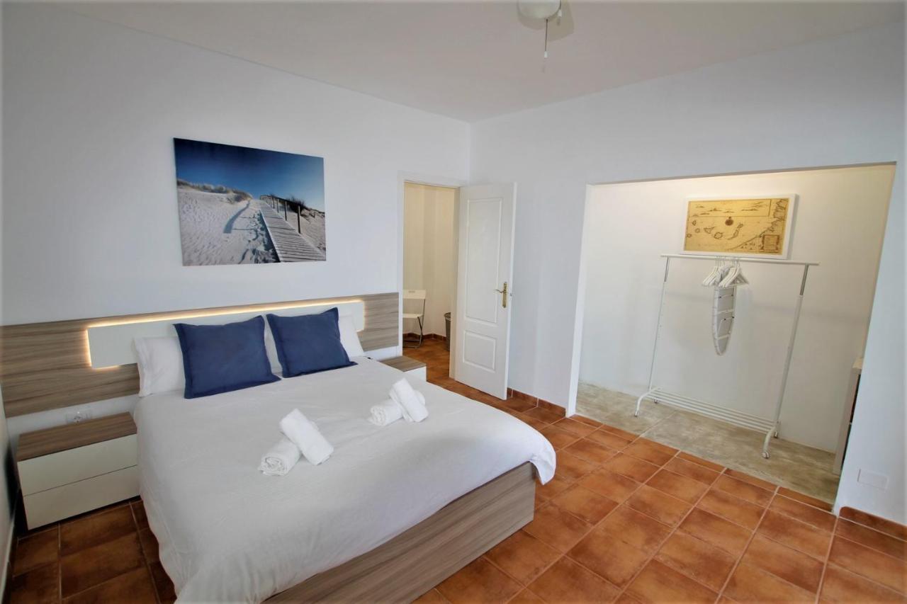 Casal Con Balcon La Vela Vivienda Vacacional Puerto Calero Exterior foto